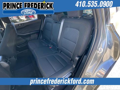 Used 2025 Ford Escape Active image 24