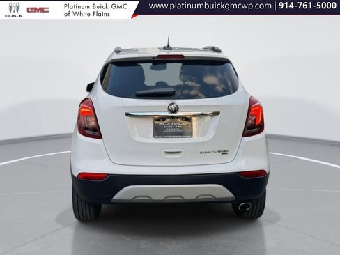 Used 2022 Buick Encore Preferred w/ Safety Package image 6