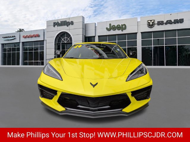 Used 2024 Chevrolet Corvette Stingray Convertible RWD image 7