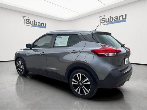 Used 2020 Nissan Kicks SV FWD image 5