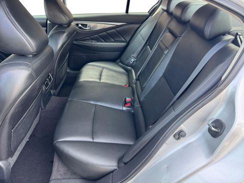 Used 2017 INFINITI Q50 2.0t w/ Moonroof Package image 6