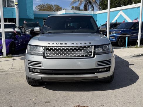 Used 2014 Land Rover Range Rover Supercharged image 2