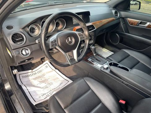 Used 2013 Mercedes-Benz C 300 4MATIC Sedan image 13