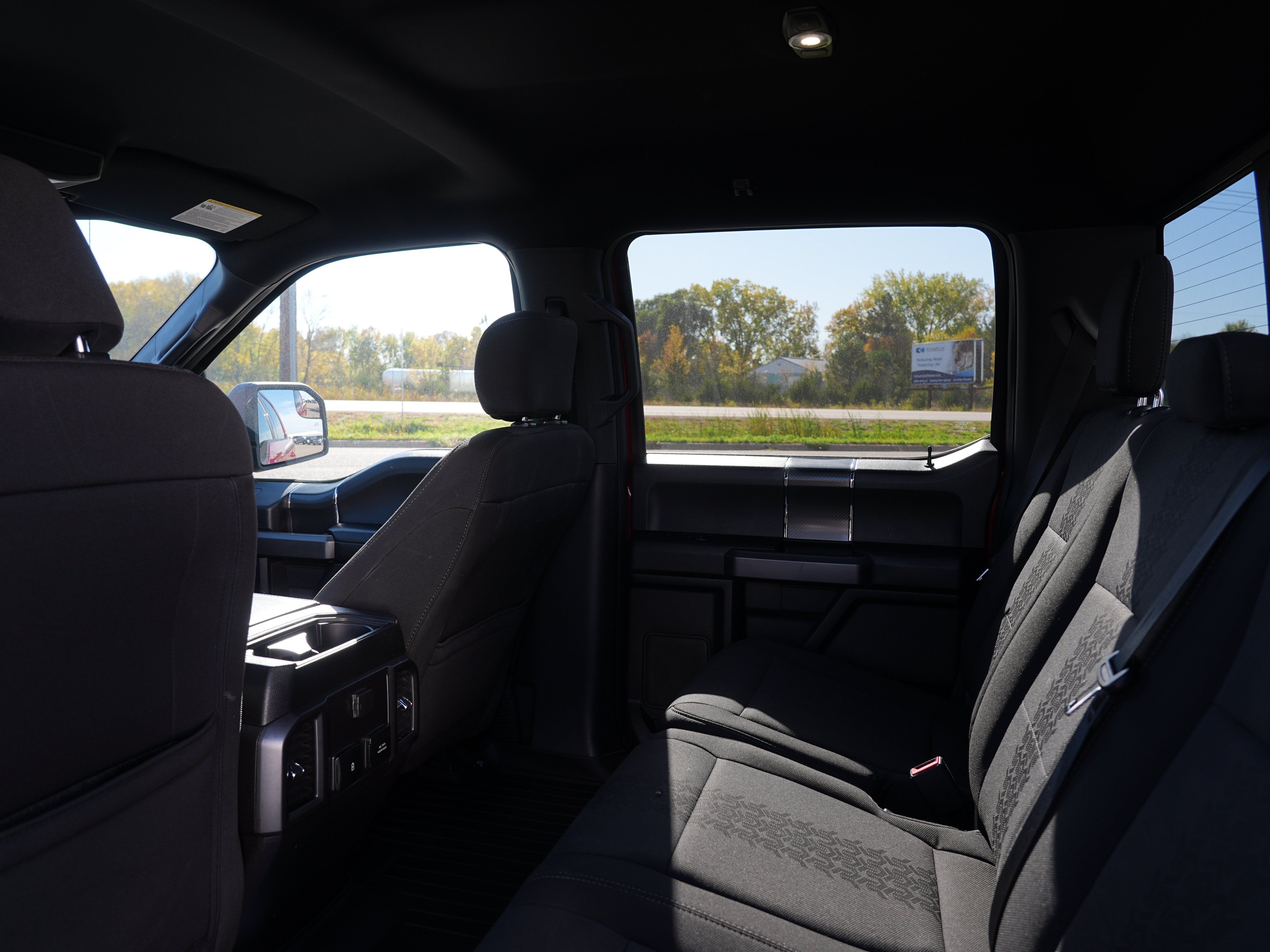 Used 2018 Ford F150 XLT w/ Equipment Group 302A Luxury AWD/4WD image 20