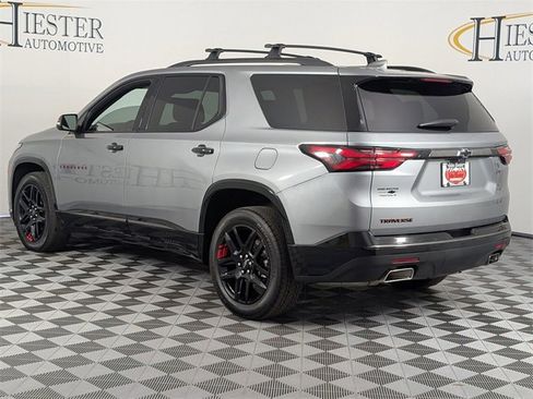 Certified 2023 Chevrolet Traverse Premier w/ Redline Edition image 5