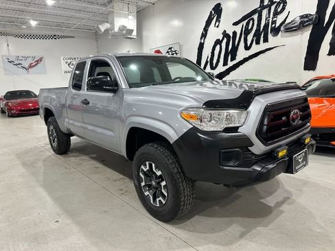 Used 2021 Toyota Tacoma SR image 21