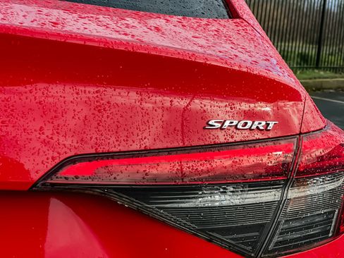 Used 2023 Honda Civic Sport image 33
