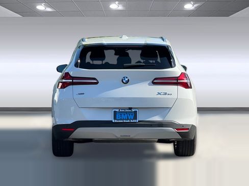 Used 2025 BMW X3 xDrive30 w/ Convenience Package AWD/4WD image 9
