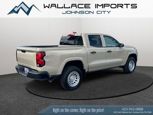 Used 2023 Chevrolet Colorado W/T RWD image 5