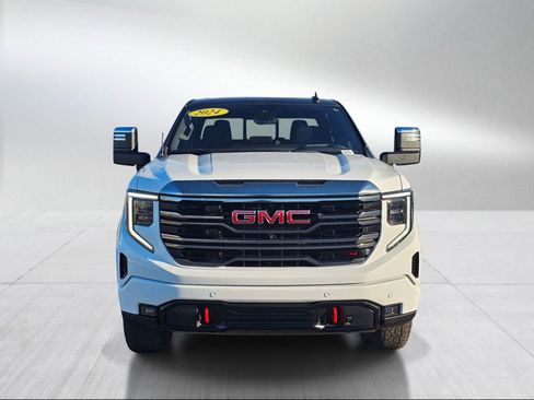 Used 2024 GMC Sierra 1500 AT4 w/ Technology Package image 6