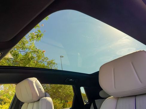 New 2026 Cadillac Lyriq Luxury image 15