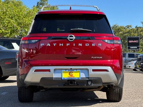 Used 2025 Nissan Pathfinder Platinum w/ Cargo Package image 5