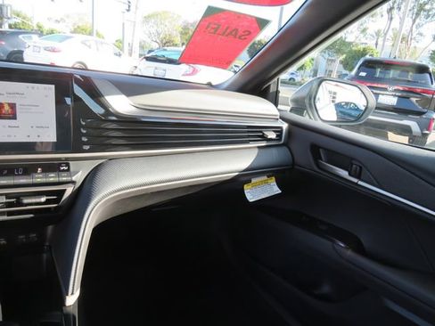 Certified 2026 Toyota Camry SE image 21