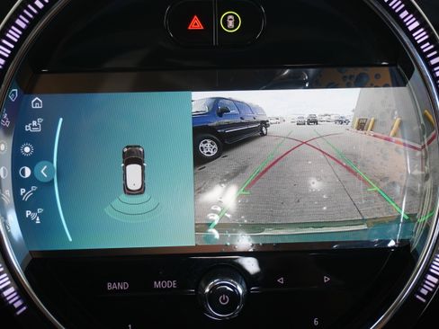 Used 2022 MINI Cooper S image 18