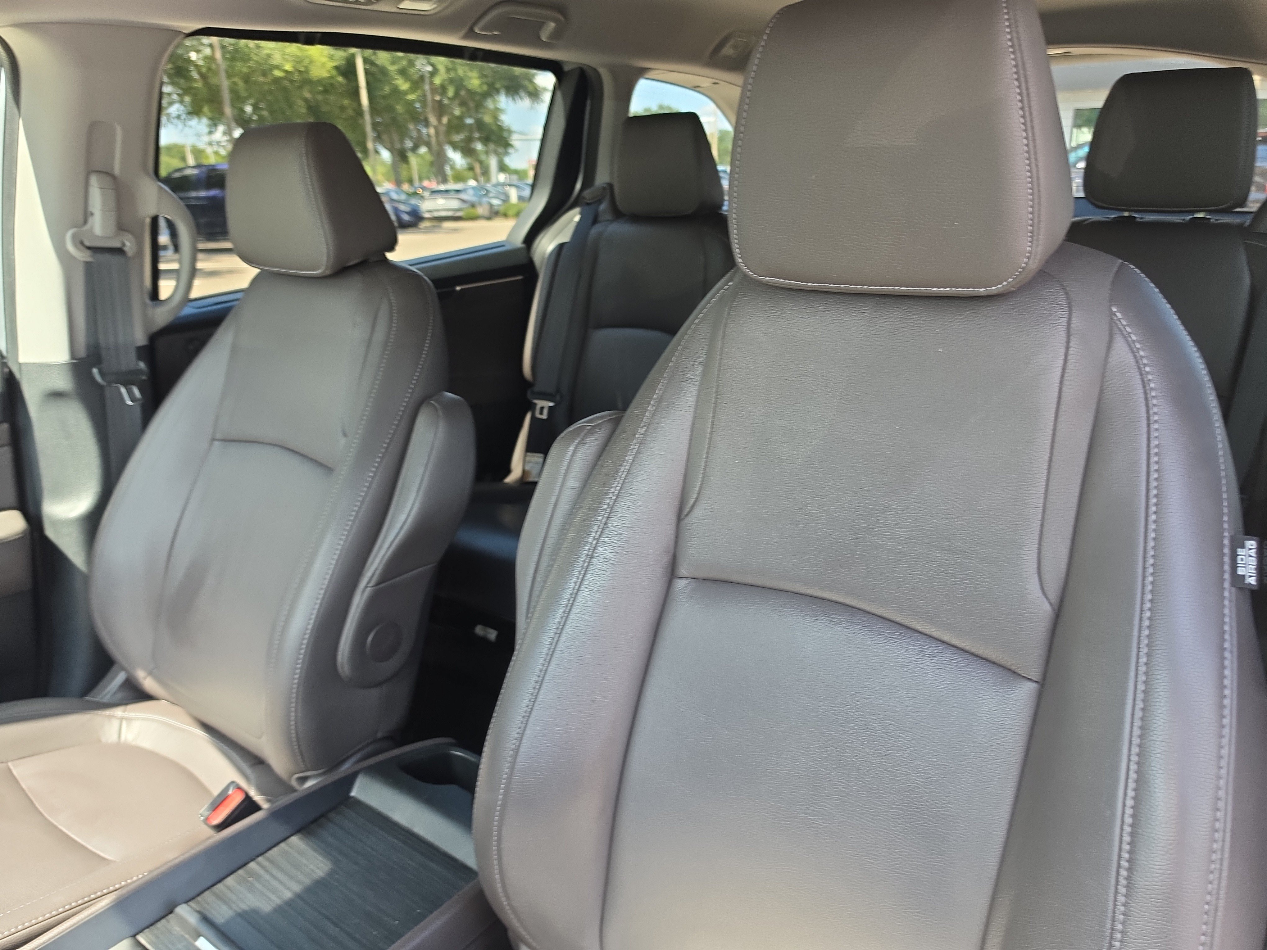 Used 2021 Honda Odyssey Touring image 23