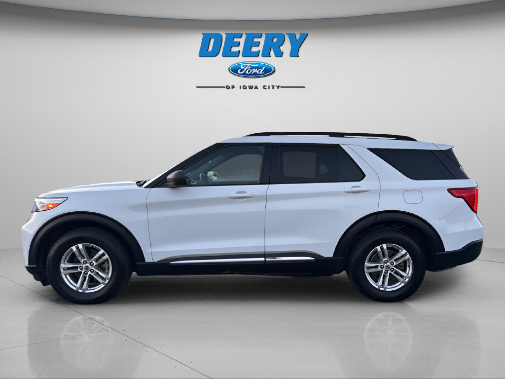 Used 2020 Ford Explorer XLT w/ Equipment Group 202A AWD/4WD image 10