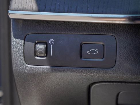 Used 2022 Volvo XC90 T6 Inscription image 22