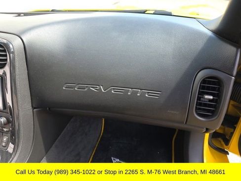 Used 2011 Chevrolet Corvette Coupe w/ Preferred Equipment Group RWD image 23