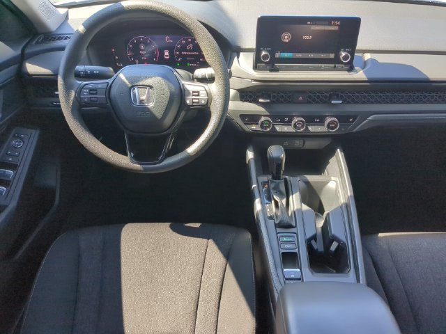 Used 2025 Honda Accord SE image 14