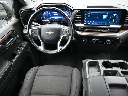Used 2023 Chevrolet Silverado 1500 LT w/ Protection Package AWD/4WD image 28
