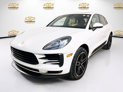 Used 2020 Porsche Macan S AWD/4WD image 3