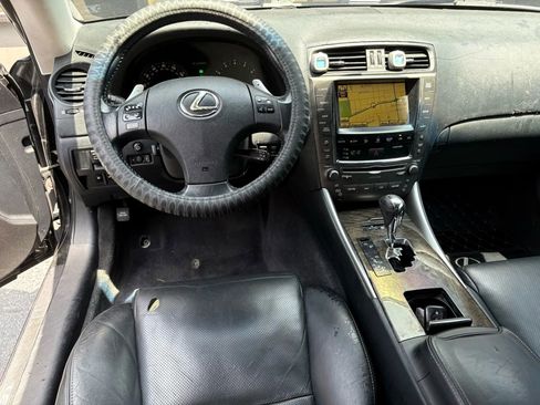 Used 2010 Lexus IS 250C image 19