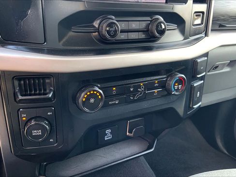 Used 2023 Ford F150 XLT image 32