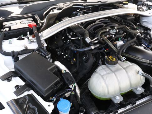 Used 2022 Ford Mustang Mach 1 RWD image 19