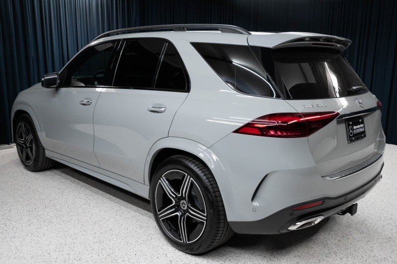 New 2026 Mercedes-Benz GLE 580 4MATIC image 7