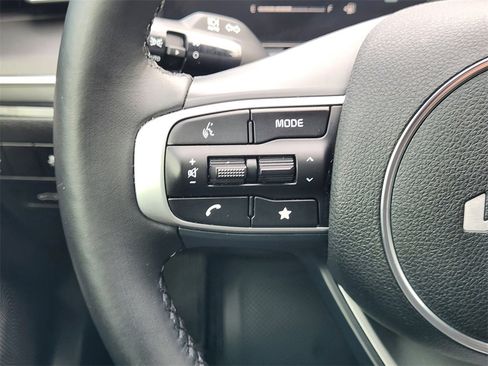 Used 2025 Kia K5 GT-Line w/ GT-Line Premium Package image 29