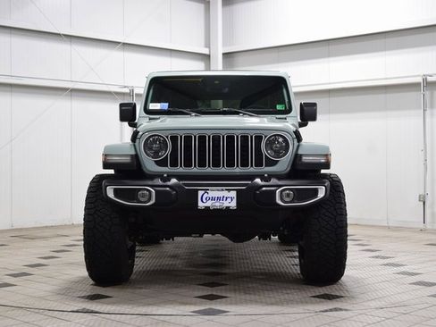 Used 2024 Jeep Wrangler Sahara w/ Technology Group image 2