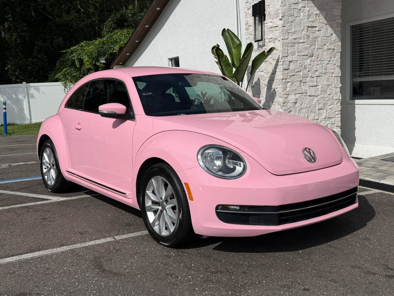 Used 2014 Volkswagen Beetle TDI FWD image 17