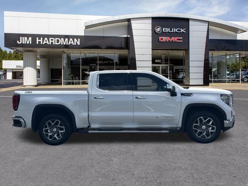 Certified 2023 GMC Sierra 1500 SLT w/ SLT Premium Package AWD/4WD image 8