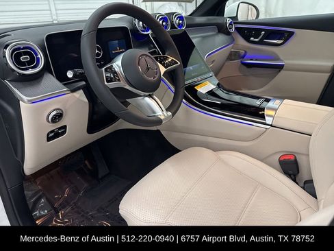 Used 2026 Mercedes-Benz GLC 300 image 10