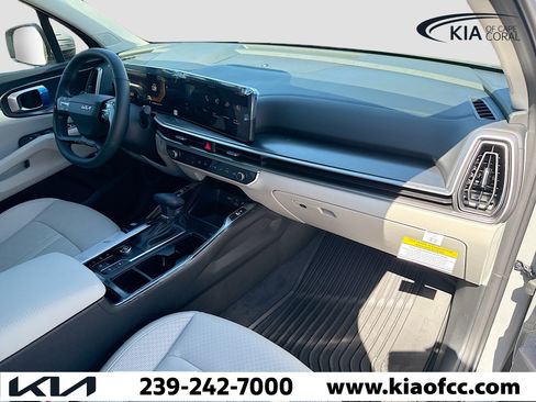 New 2026 Kia Sorento S image 14