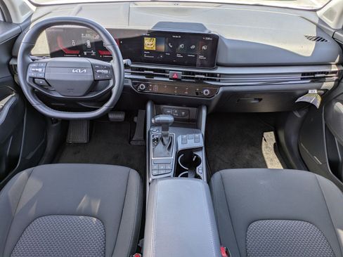 Certified 2026 Kia Sportage LX w/ LX Convenience Package FWD image 12