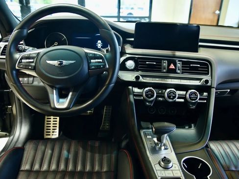 Used 2023 Genesis G70 2.0T w/ Sport Prestige Package image 13