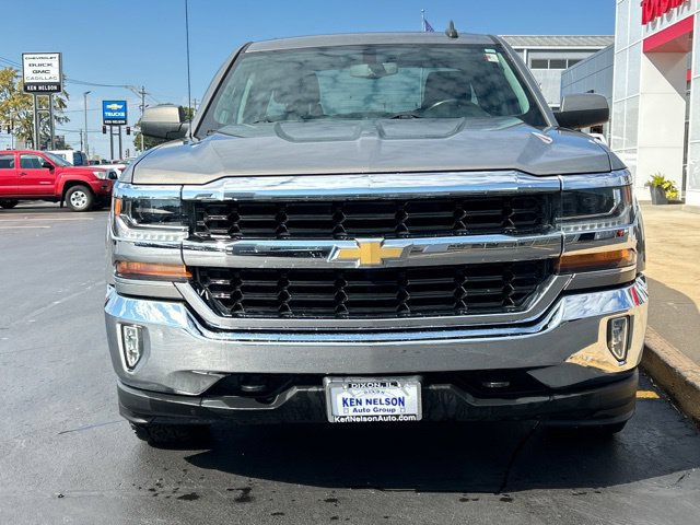 Used 2017 Chevrolet Silverado 1500 LT w/ All Star Edition AWD/4WD image 2