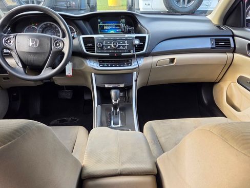 Used 2014 Honda Accord LX image 8