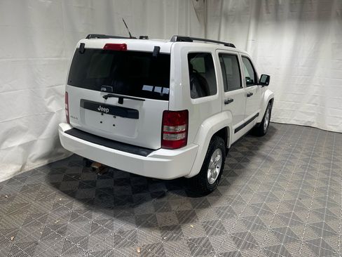 Used 2010 Jeep Liberty Sport w/ Popular Equipment Group image 6