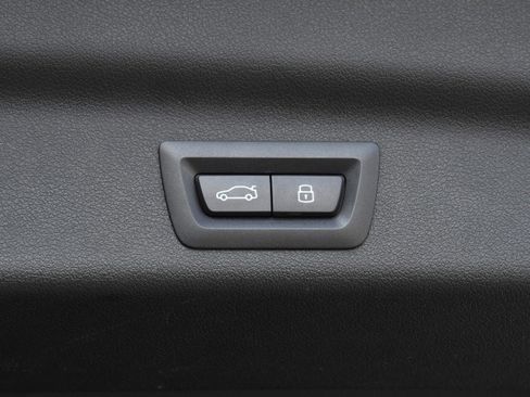 Certified 2025 BMW X1 xDrive28i AWD/4WD image 33