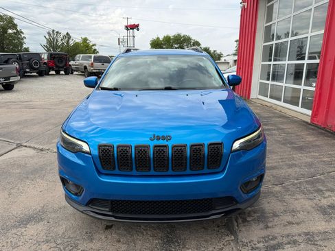 Used 2020 Jeep Cherokee Latitude Plus FWD image 3