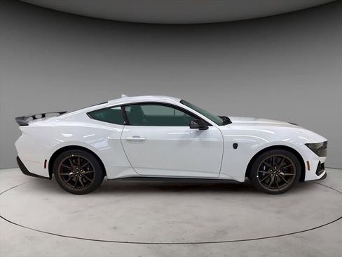 New 2025 Ford Mustang Dark Horse image 4