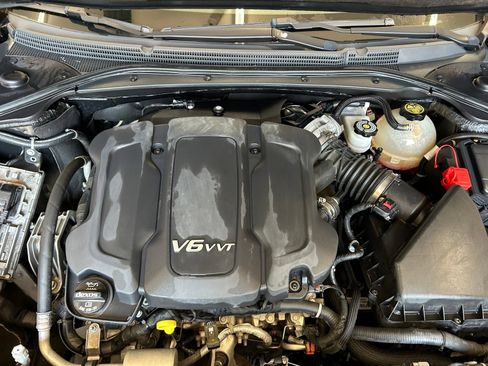 Used 2019 Buick LaCrosse Essence w/ Sun and Shade Package AWD/4WD image 35