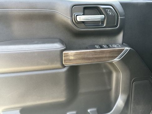 Used 2021 Chevrolet Silverado 1500 LT w/ LPO, Dark Essentials Package image 10