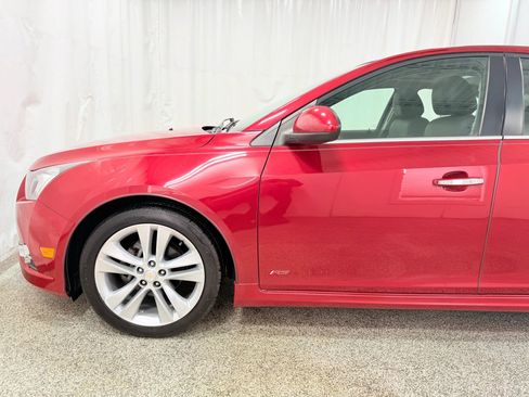 Used 2013 Chevrolet Cruze LTZ w/ RS Package FWD image 4