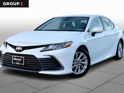 Used 2024 Toyota Camry LE w/ Convenience Package