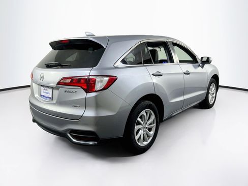 Used 2017 Acura RDX AWD image 5