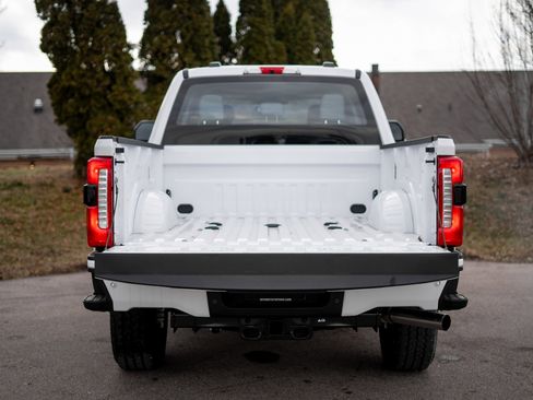 Used 2025 Ford F250 XL w/ STX Appearance Package image 7