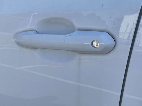 Used 2021 Toyota RAV4 LE FWD image 30